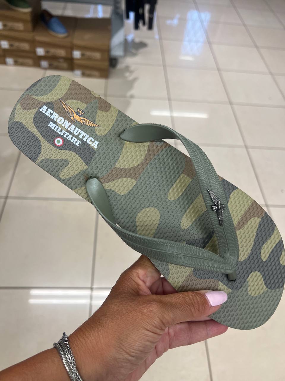 Фото Outlet