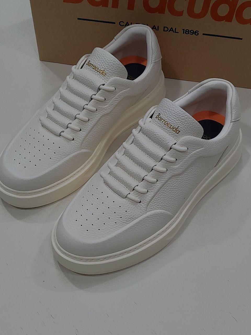 Фото Outlet