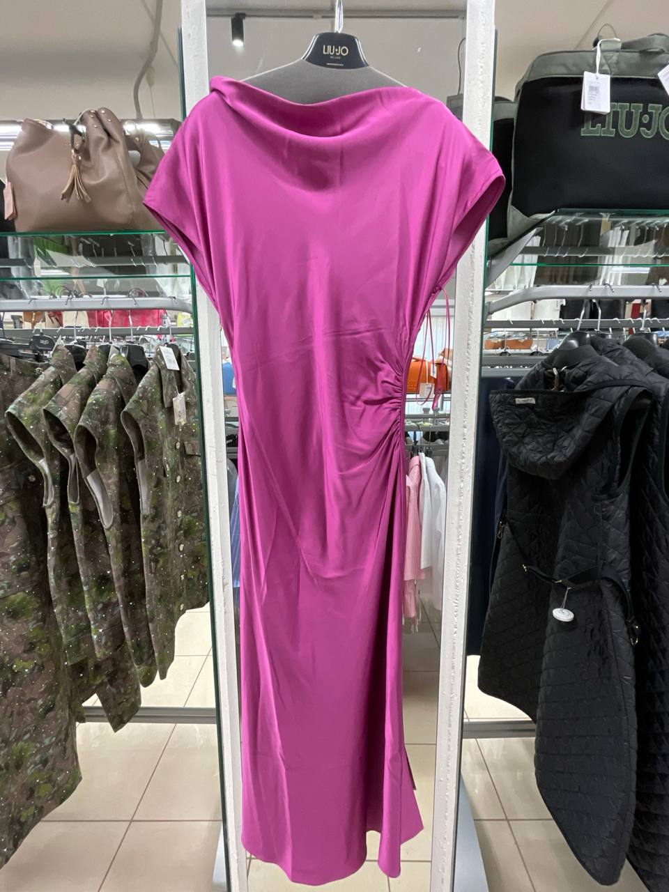 Итальянская одежда, бренд Outlet, арт. 74325279