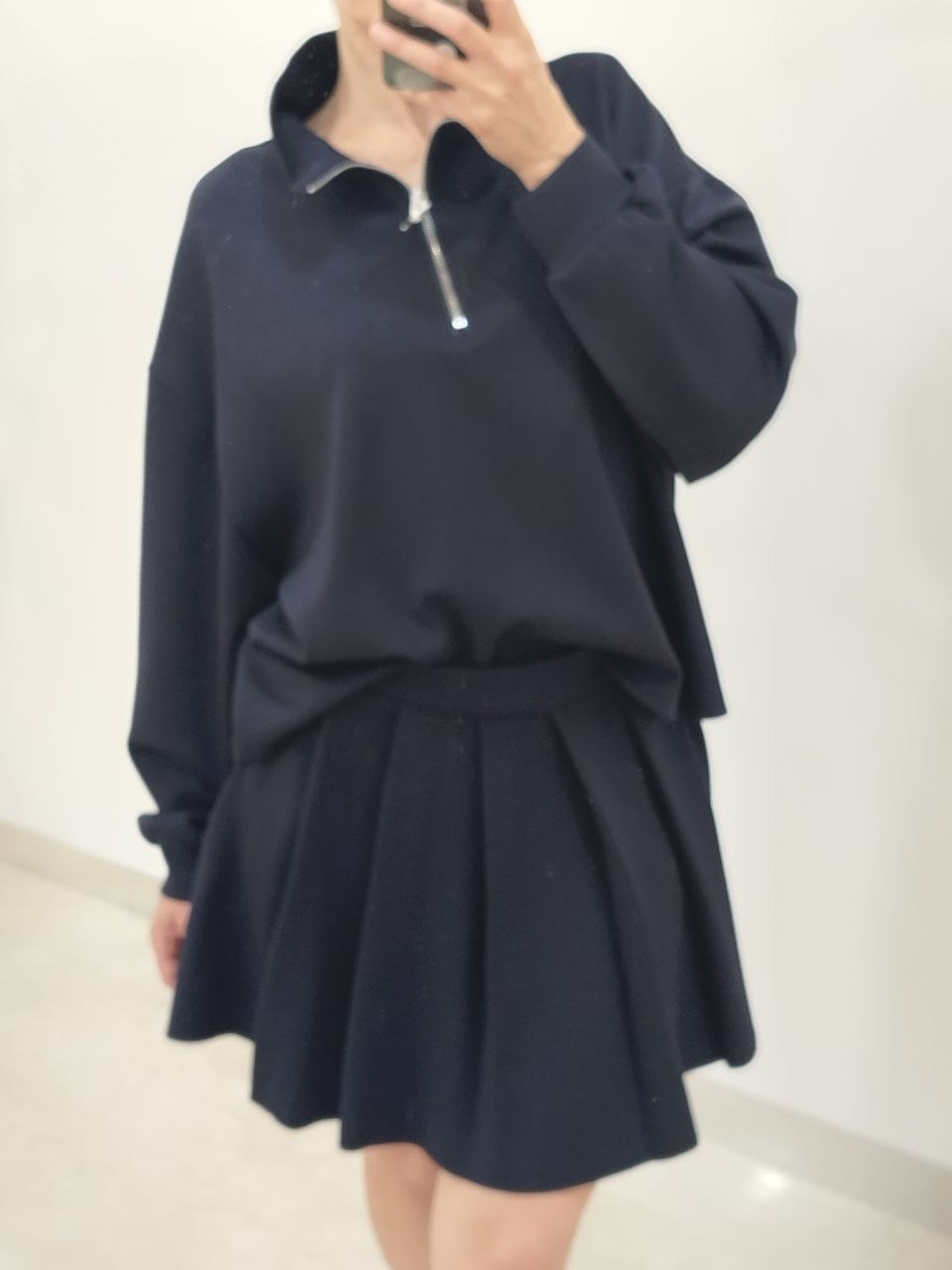Фото New J