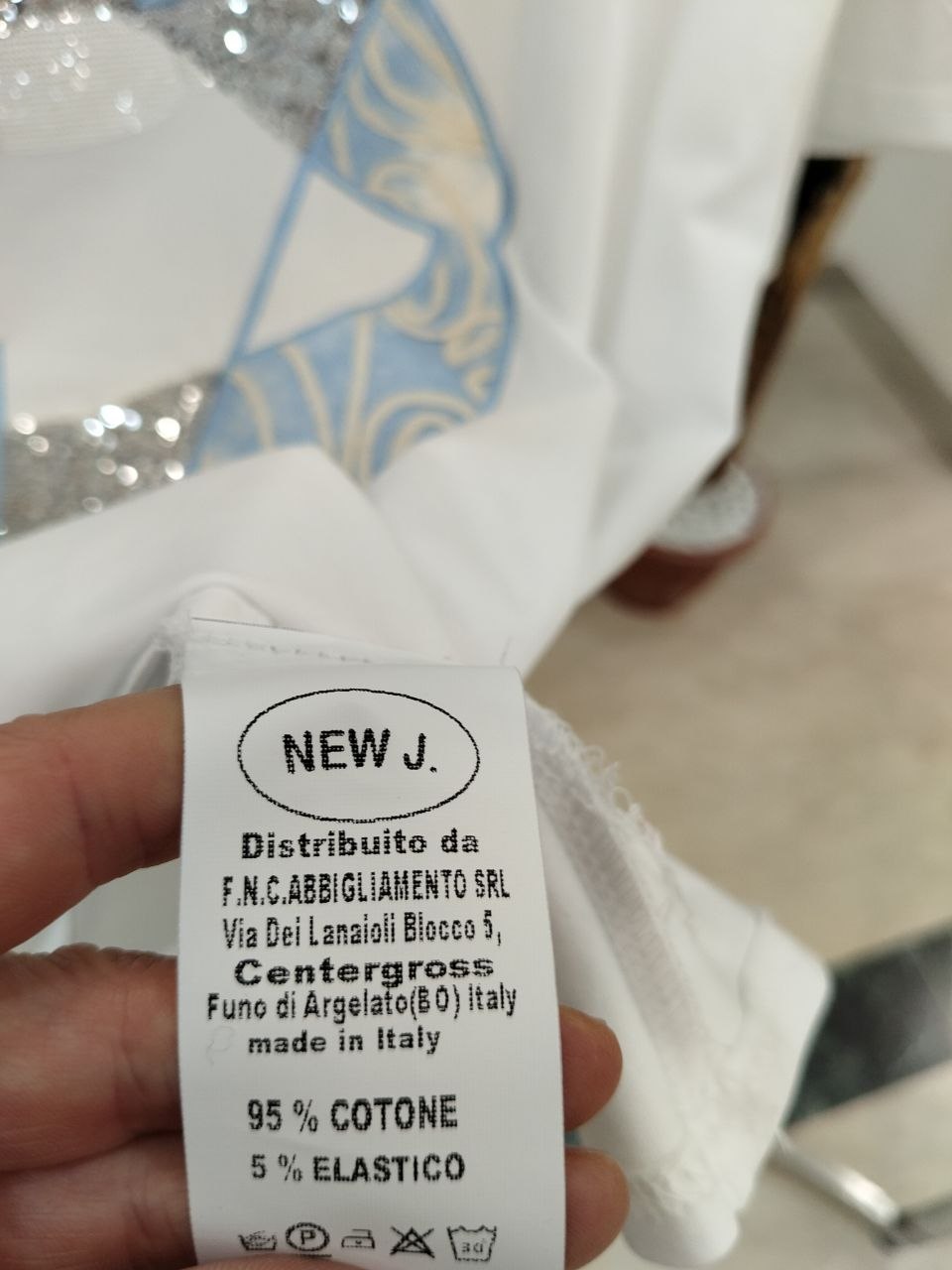 Фото New J