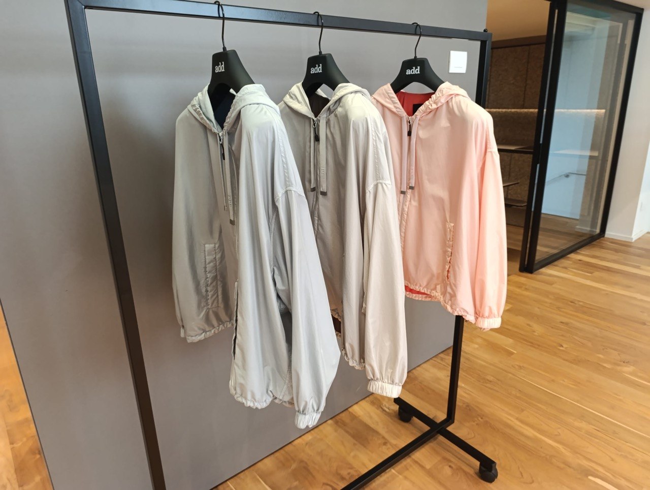 Итальянская одежда, бренд Trash and Luxury, арт. 74348242