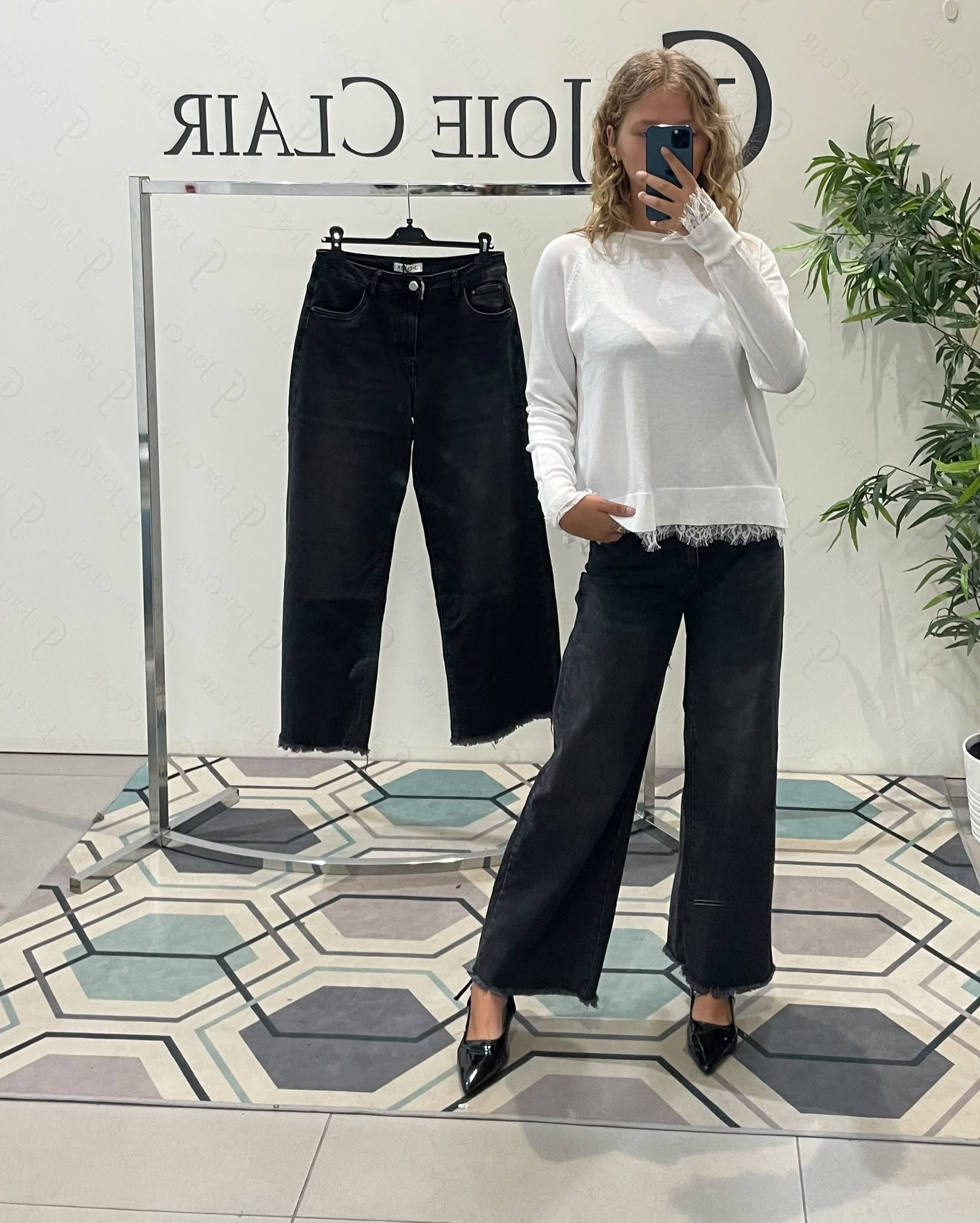 Фото Joie Clair (J-Clair)