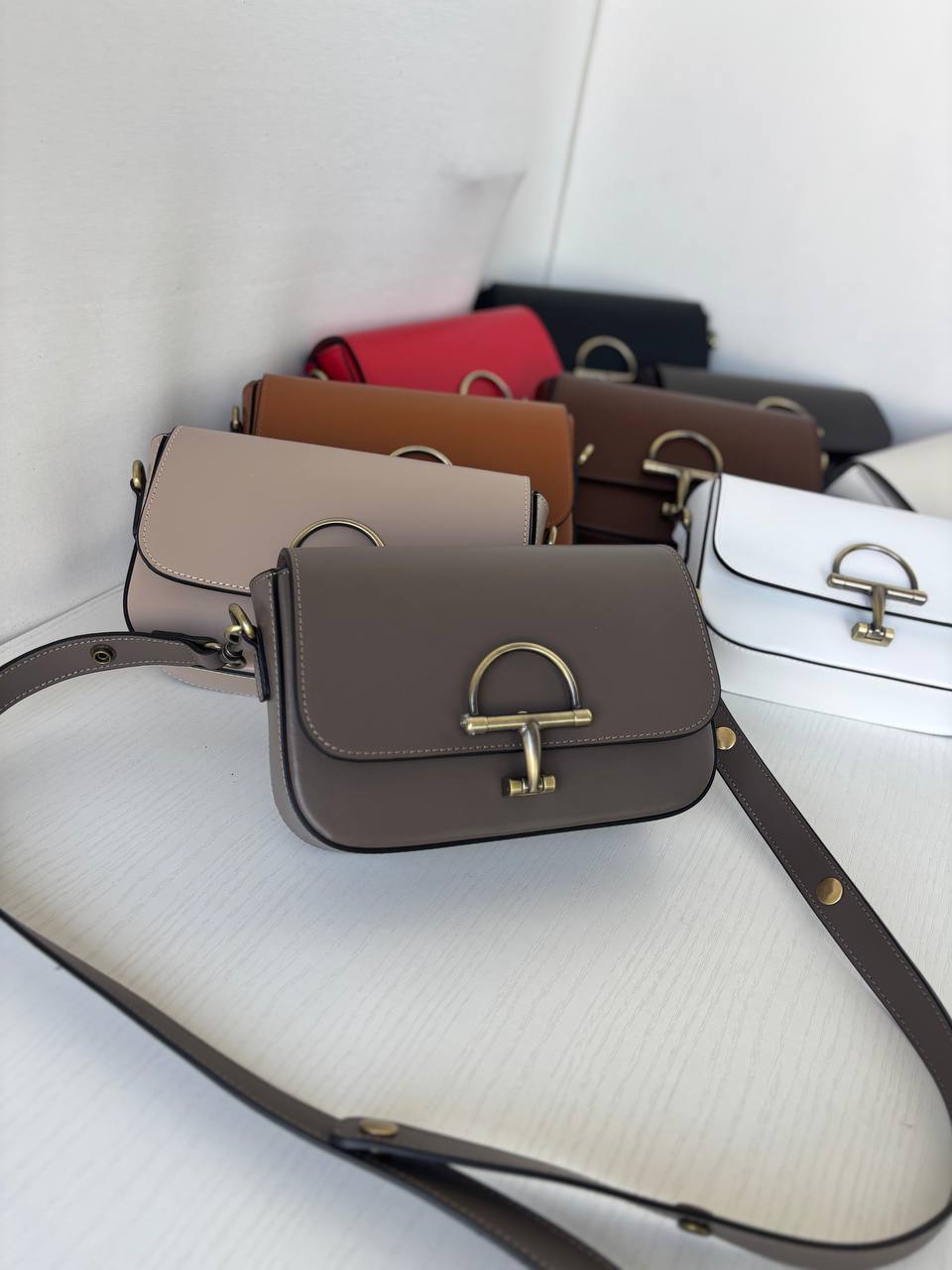 Фото Leather Country