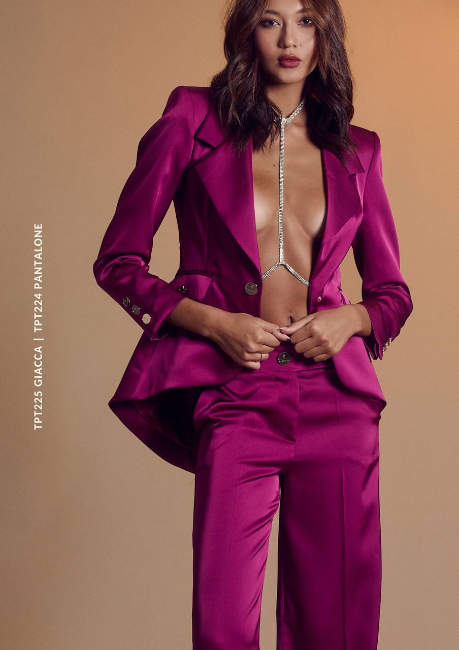 Фото Gil Santucci