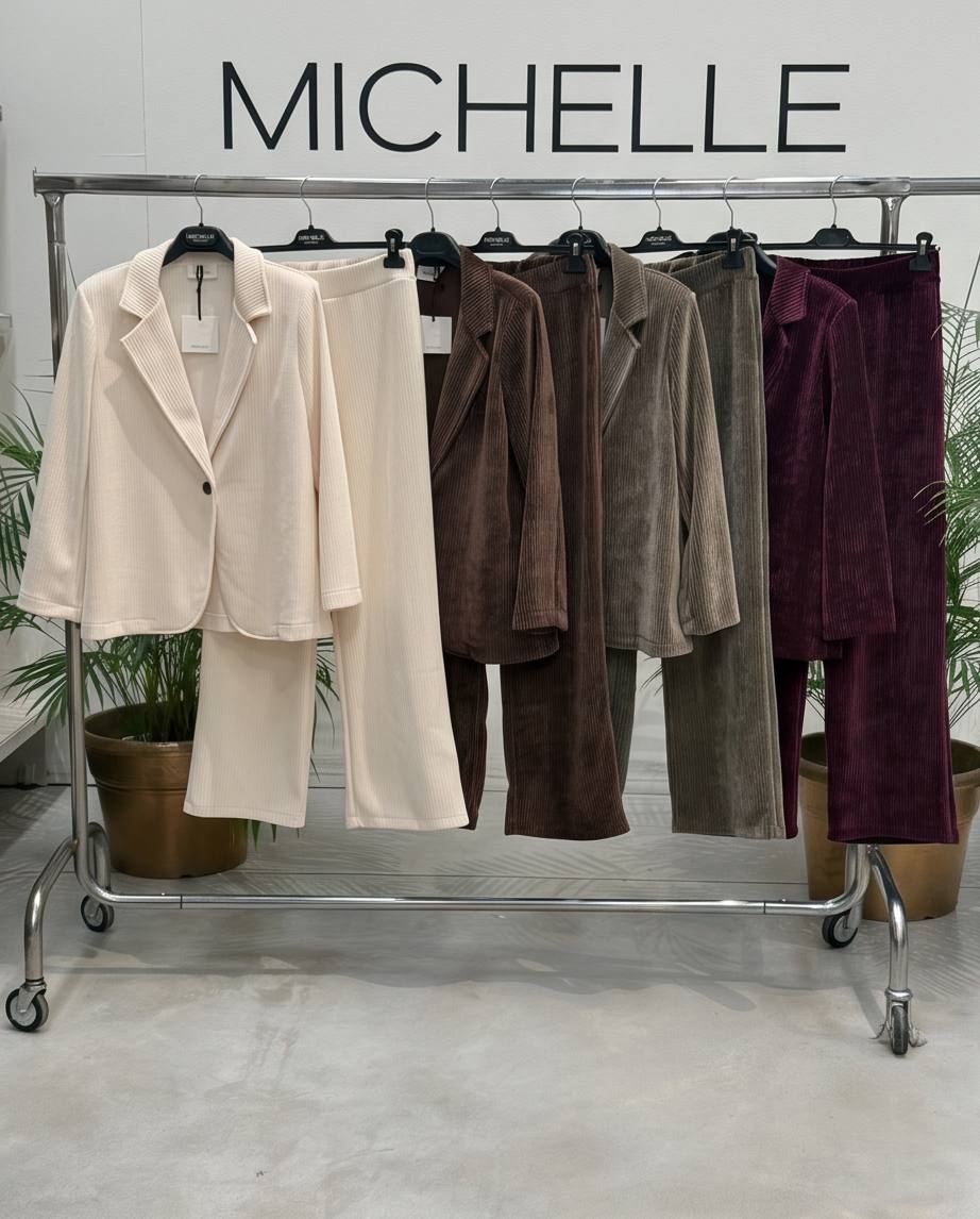 Фото Amelie Follies (Michelle)