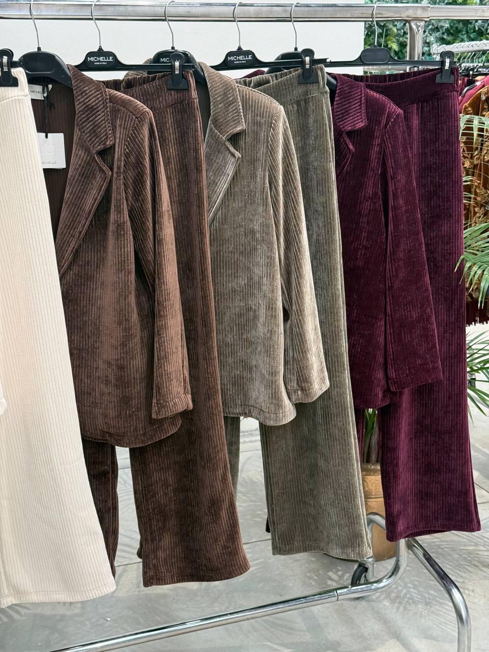Итальянская одежда, бренд Amelie Follies (Michelle), арт. 74360086