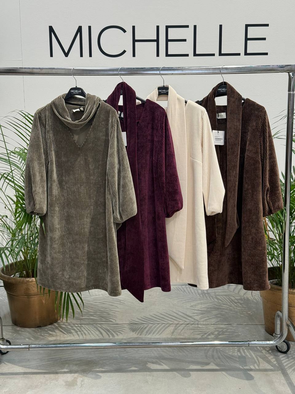 Итальянская одежда, бренд Amelie Follies (Michelle), арт. 74360091