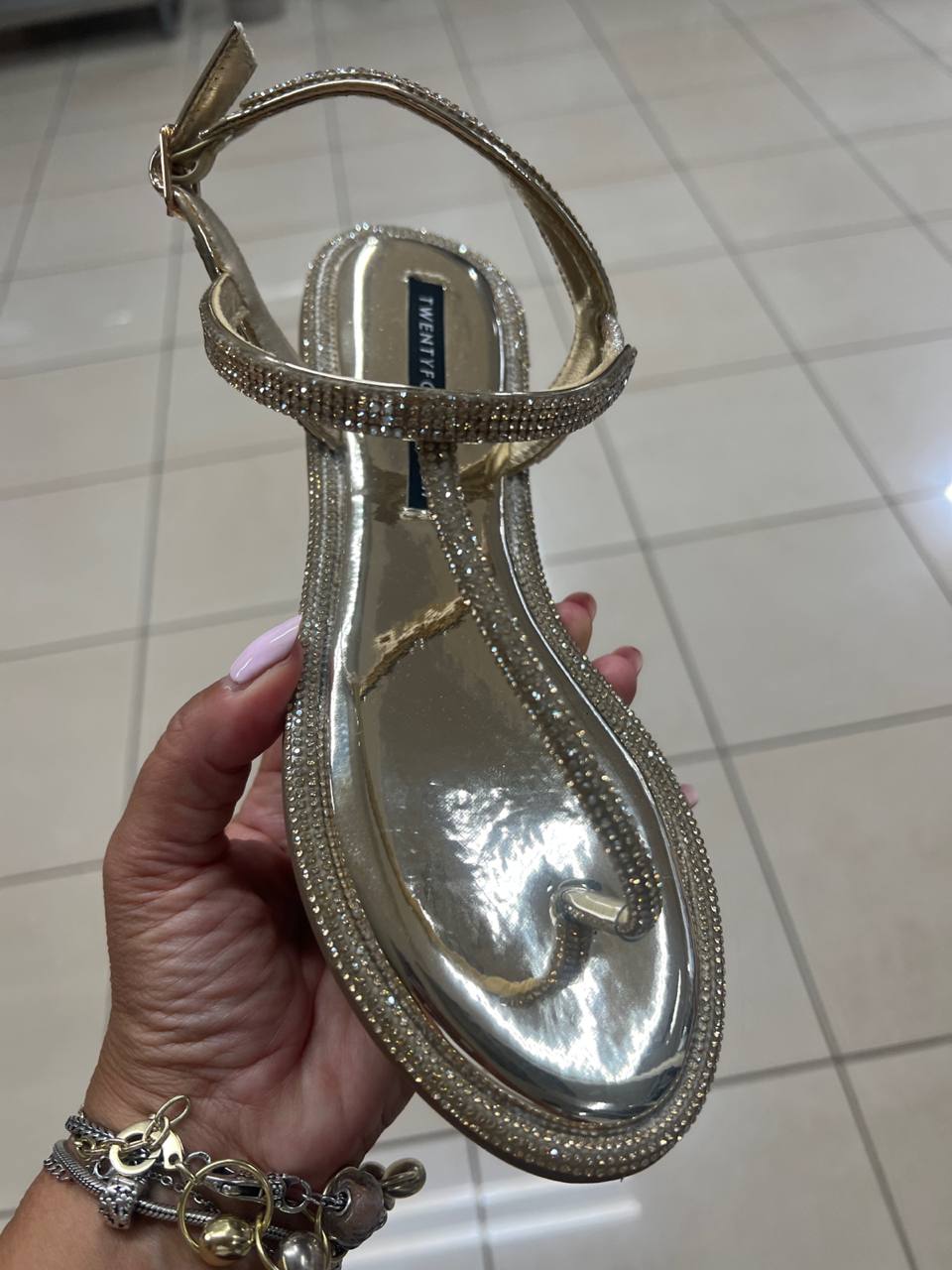 Фото Outlet