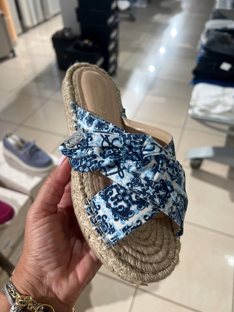 Итальянская одежда, бренд Outlet, арт. 74331238