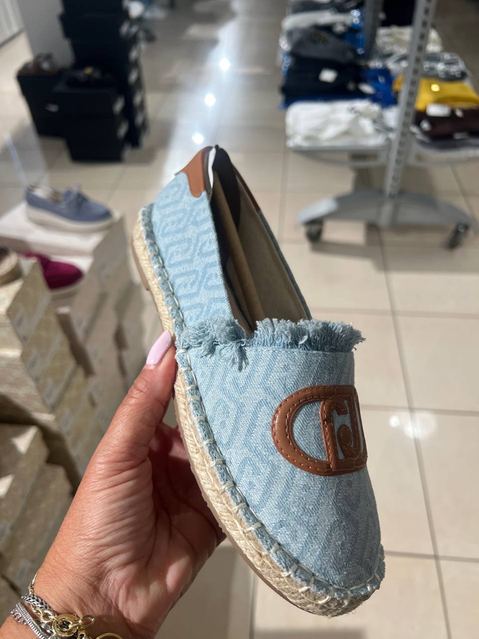 Фото Outlet