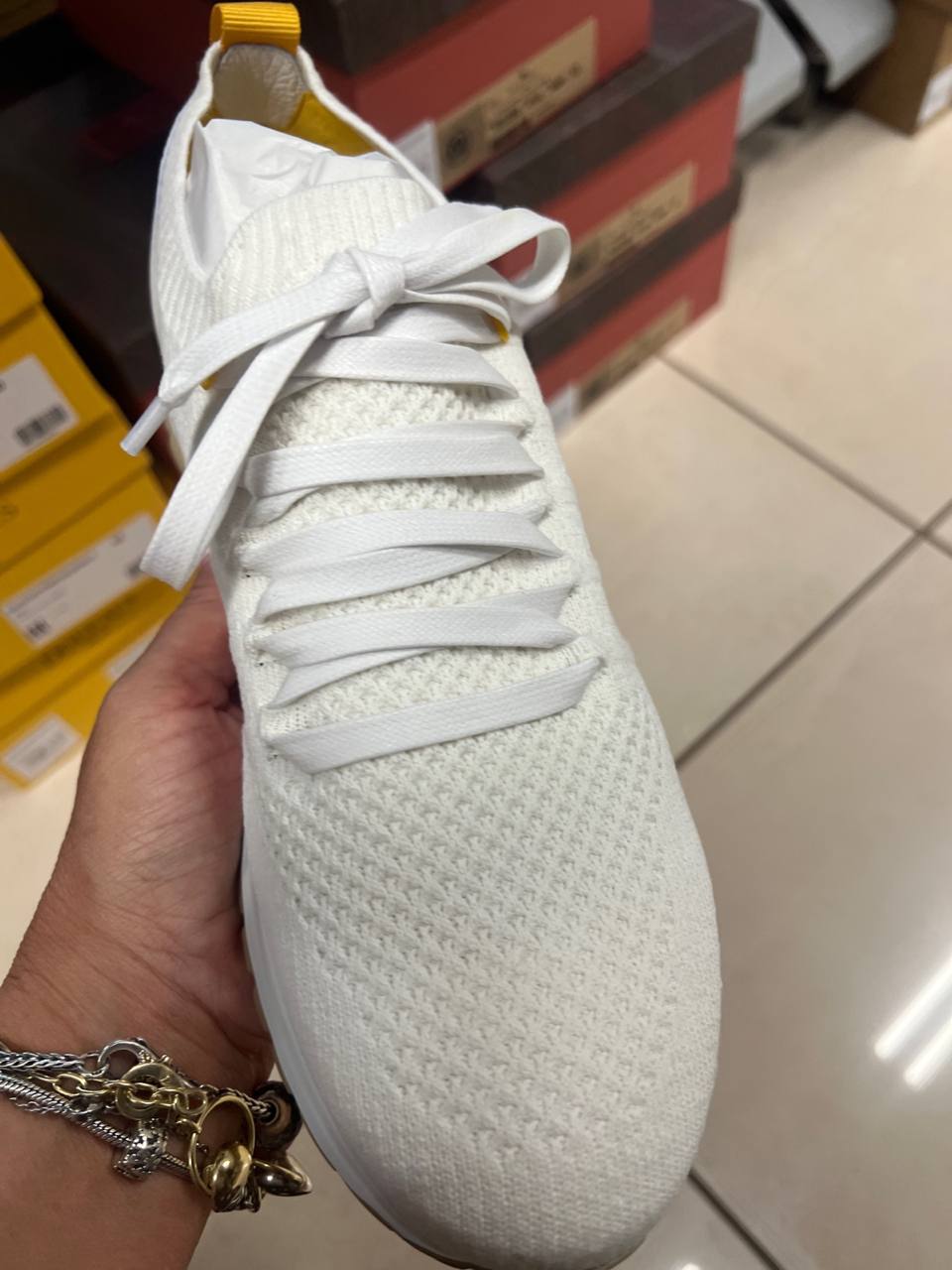 Фото Outlet