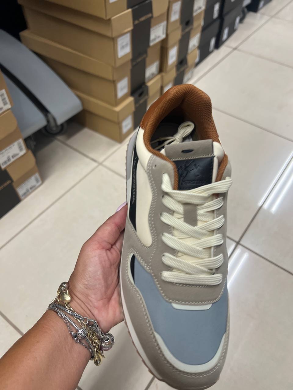 Итальянская одежда, бренд Outlet, арт. 74331324