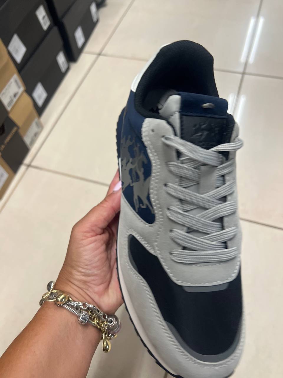 Фото Outlet