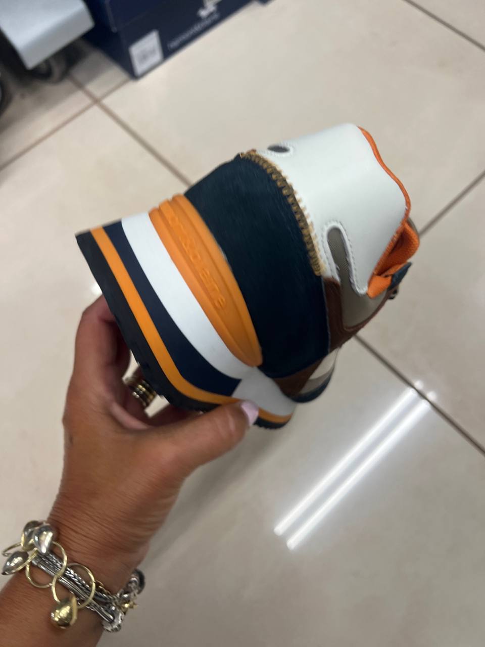 Фото Outlet
