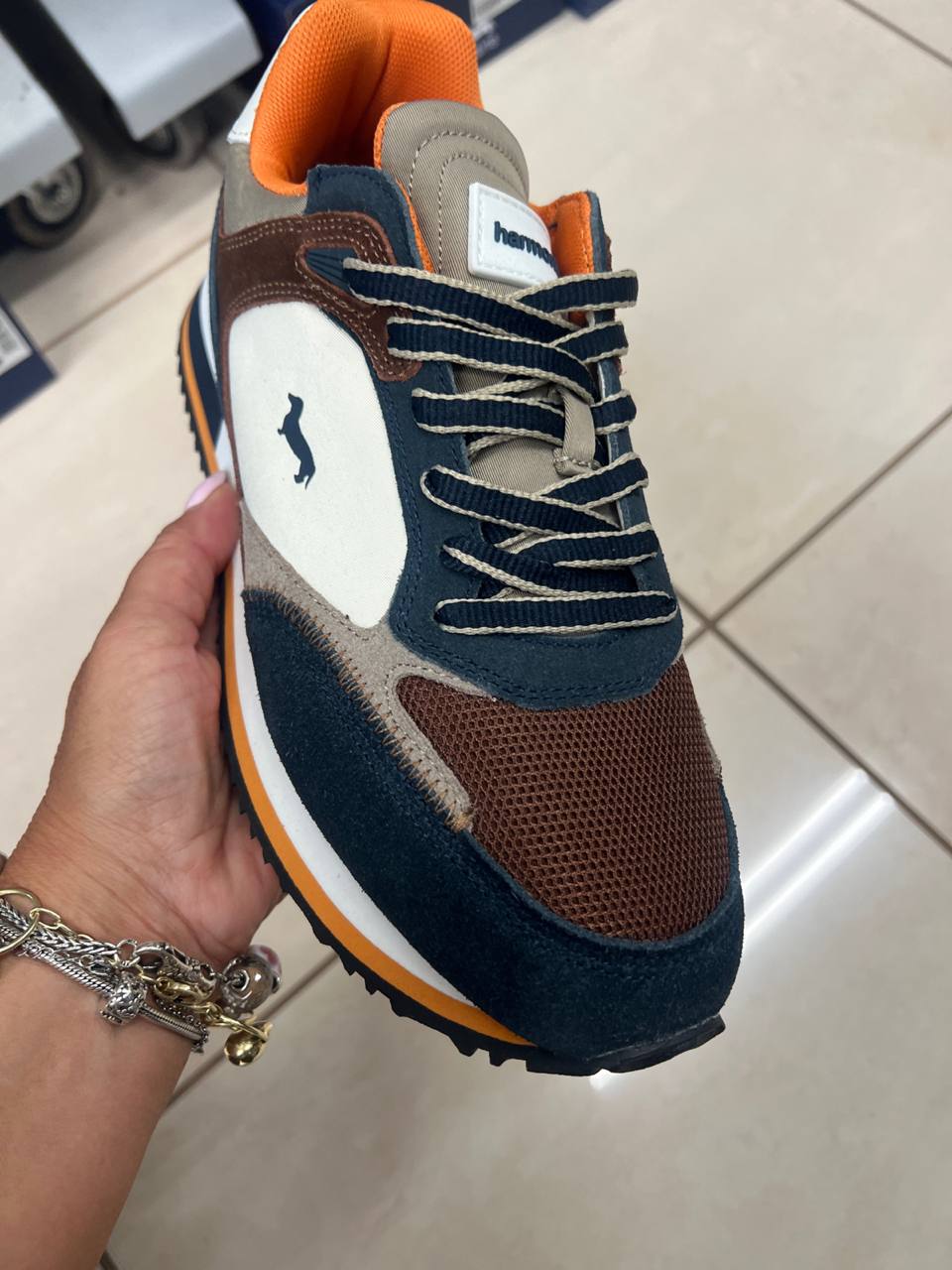 Фото Outlet