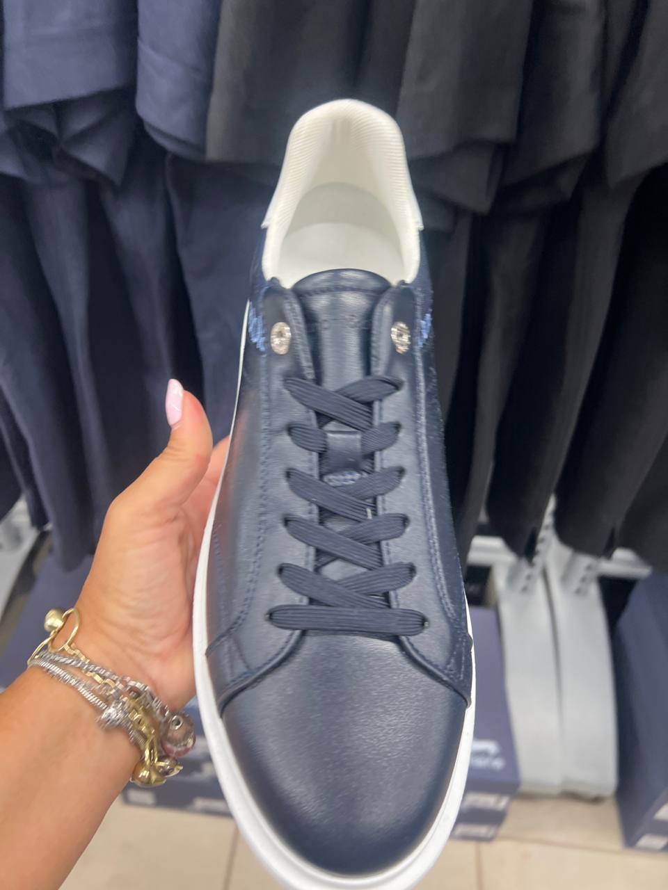 Итальянская одежда, бренд Outlet, арт. 74331345