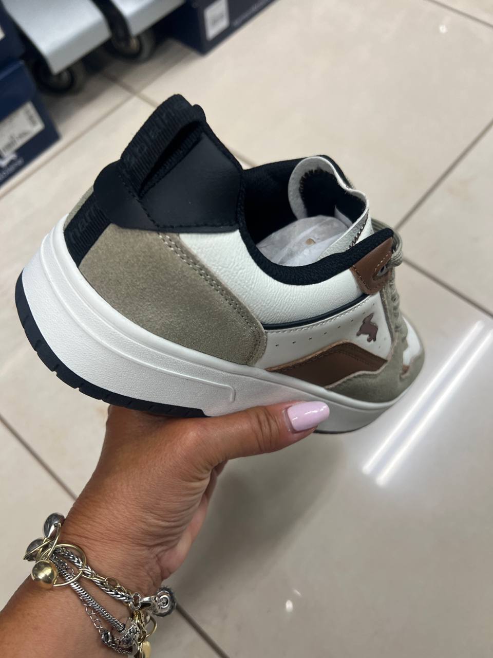 Фото Outlet