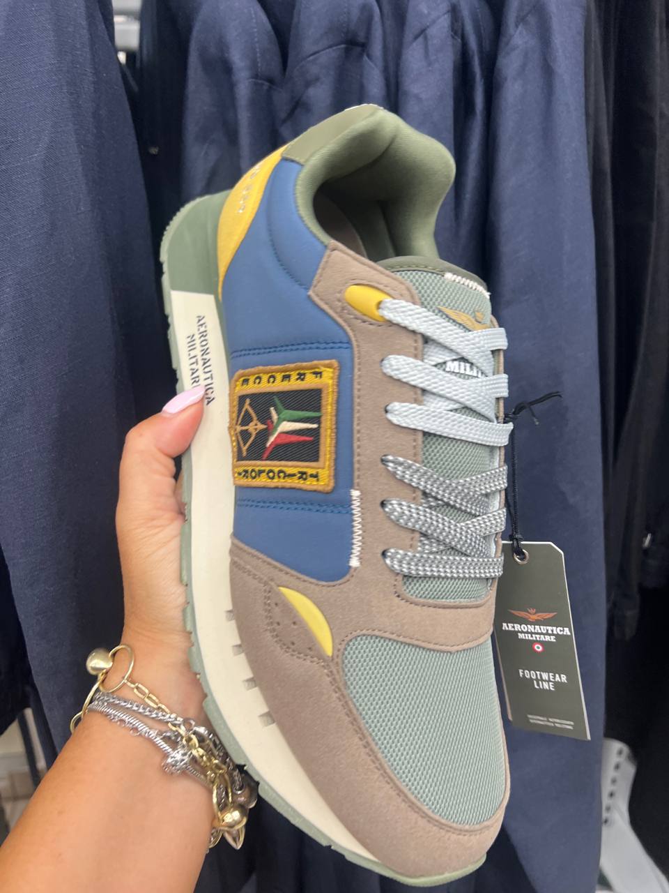 Итальянская одежда, бренд Outlet, арт. 74331391