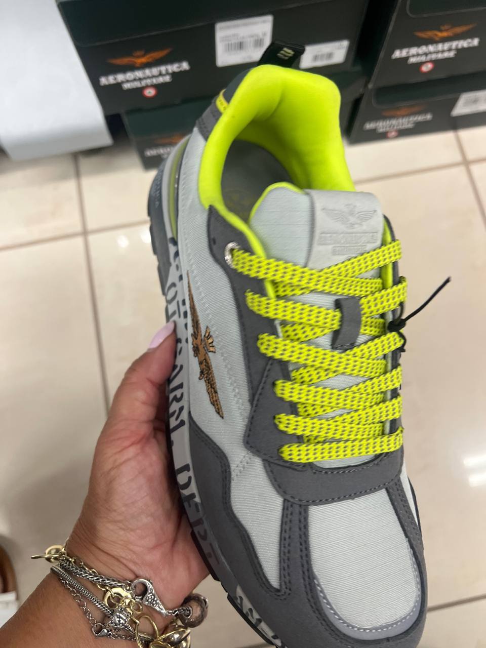 Фото Outlet