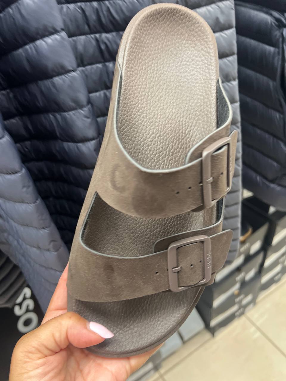 Итальянская одежда, бренд Outlet, арт. 74331459