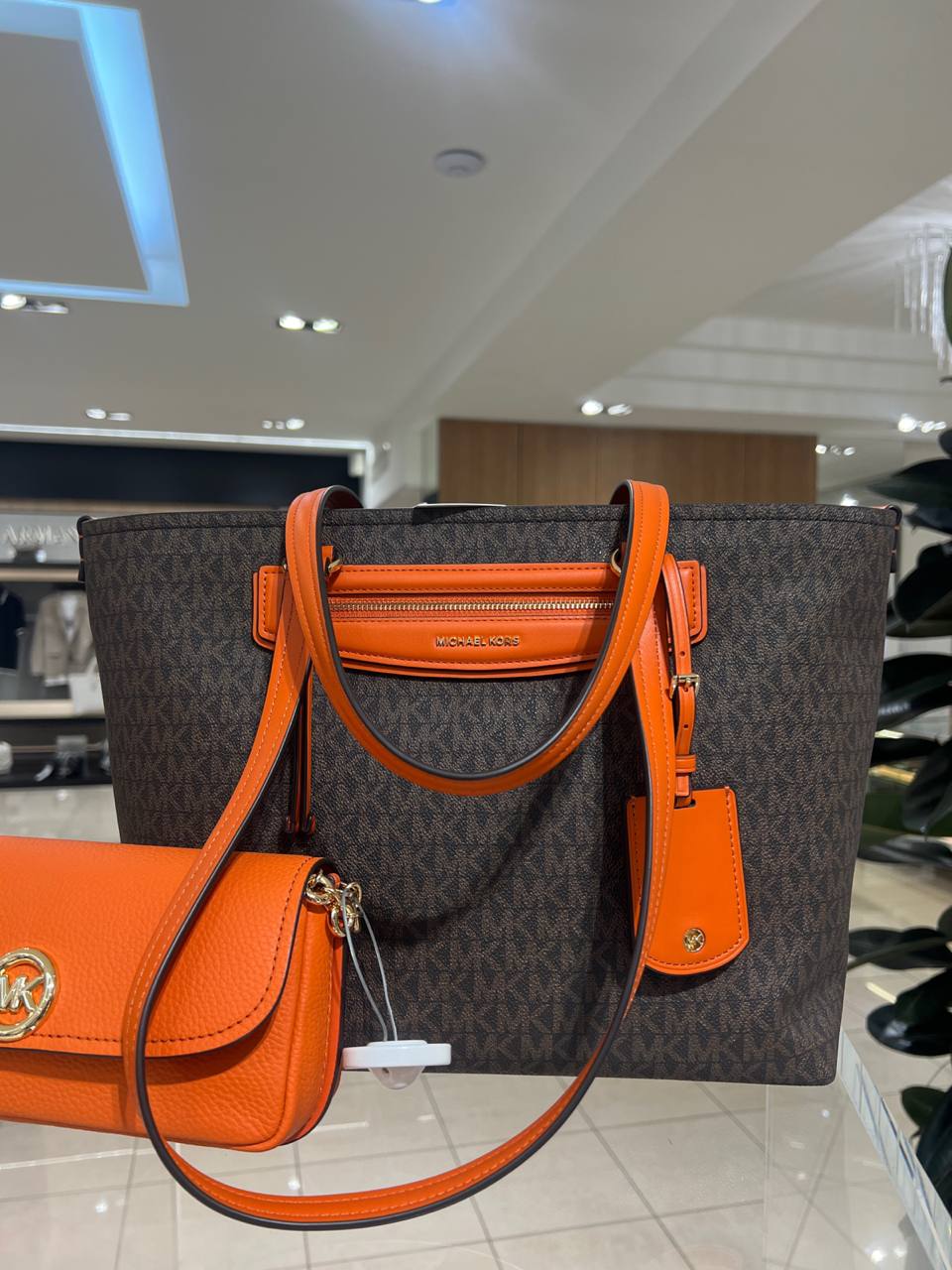 Итальянская одежда, бренд Outlet, арт. 74331637