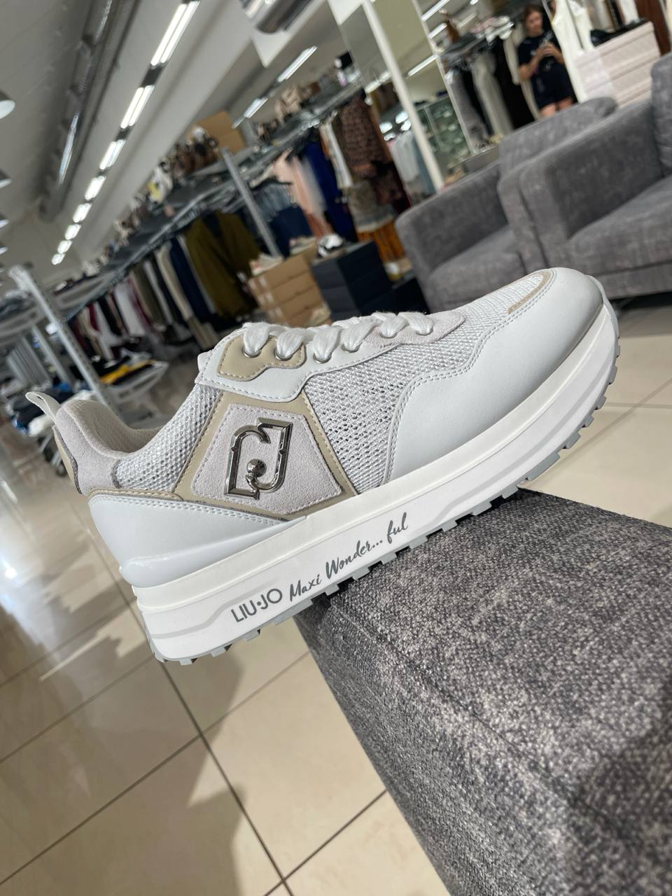 Фото Outlet