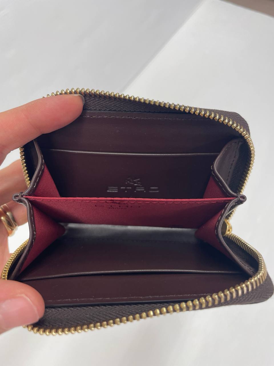 Итальянская одежда, бренд Outlet, арт. 74335802