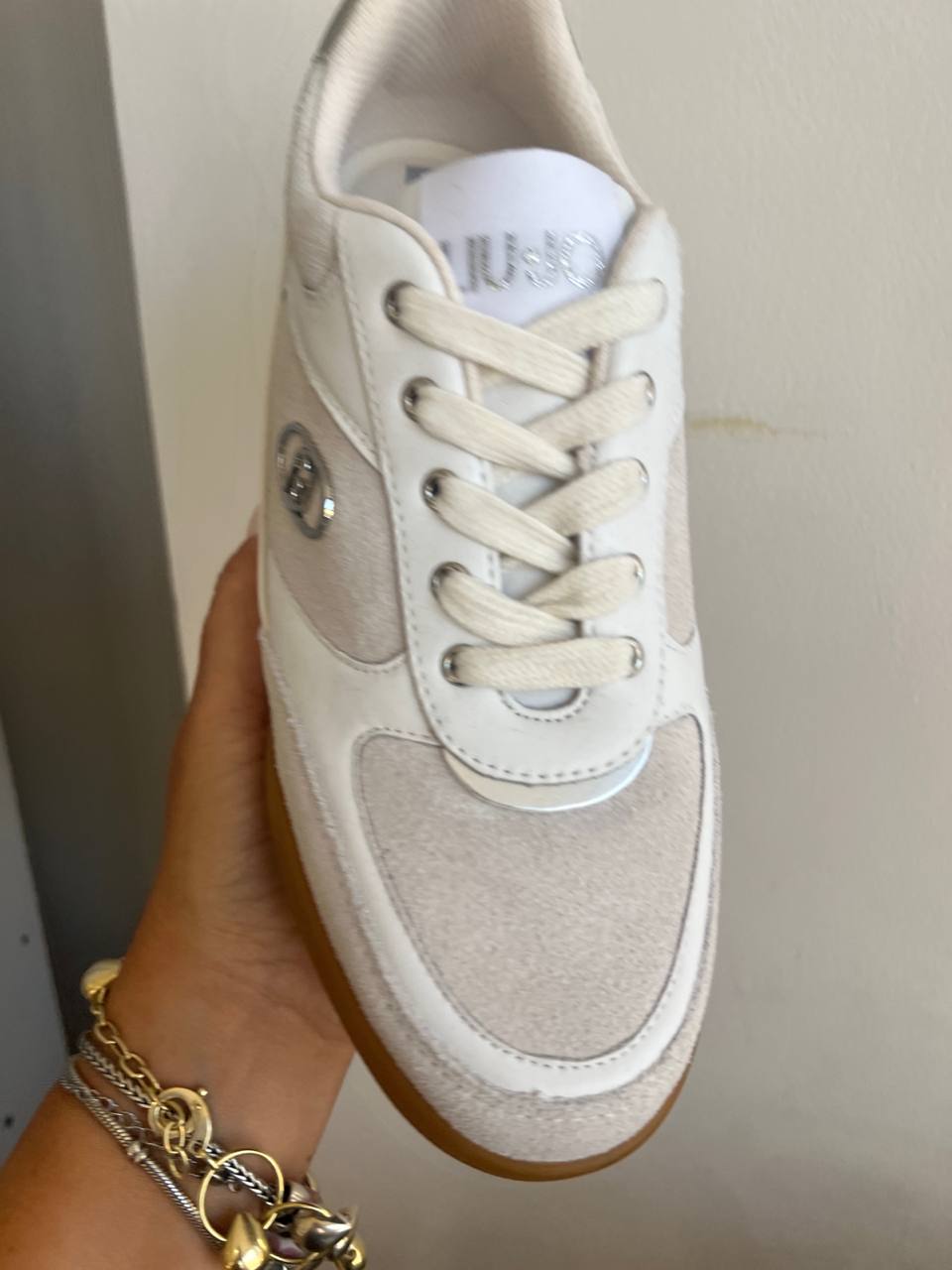 Фото Outlet