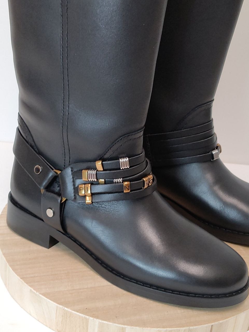 Фото Outlet