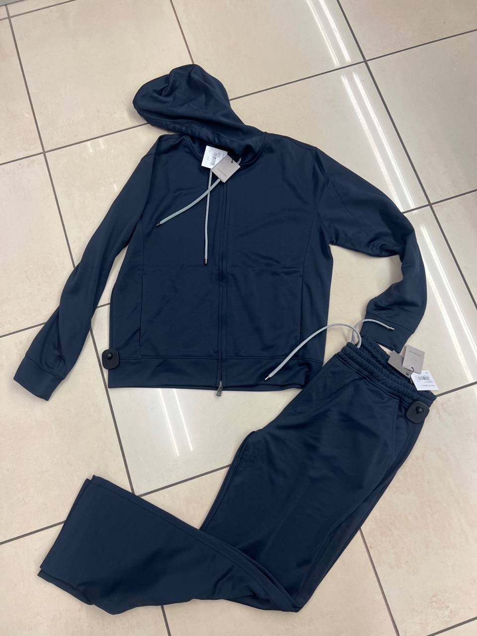 Итальянская одежда, бренд Outlet, арт. 74349426