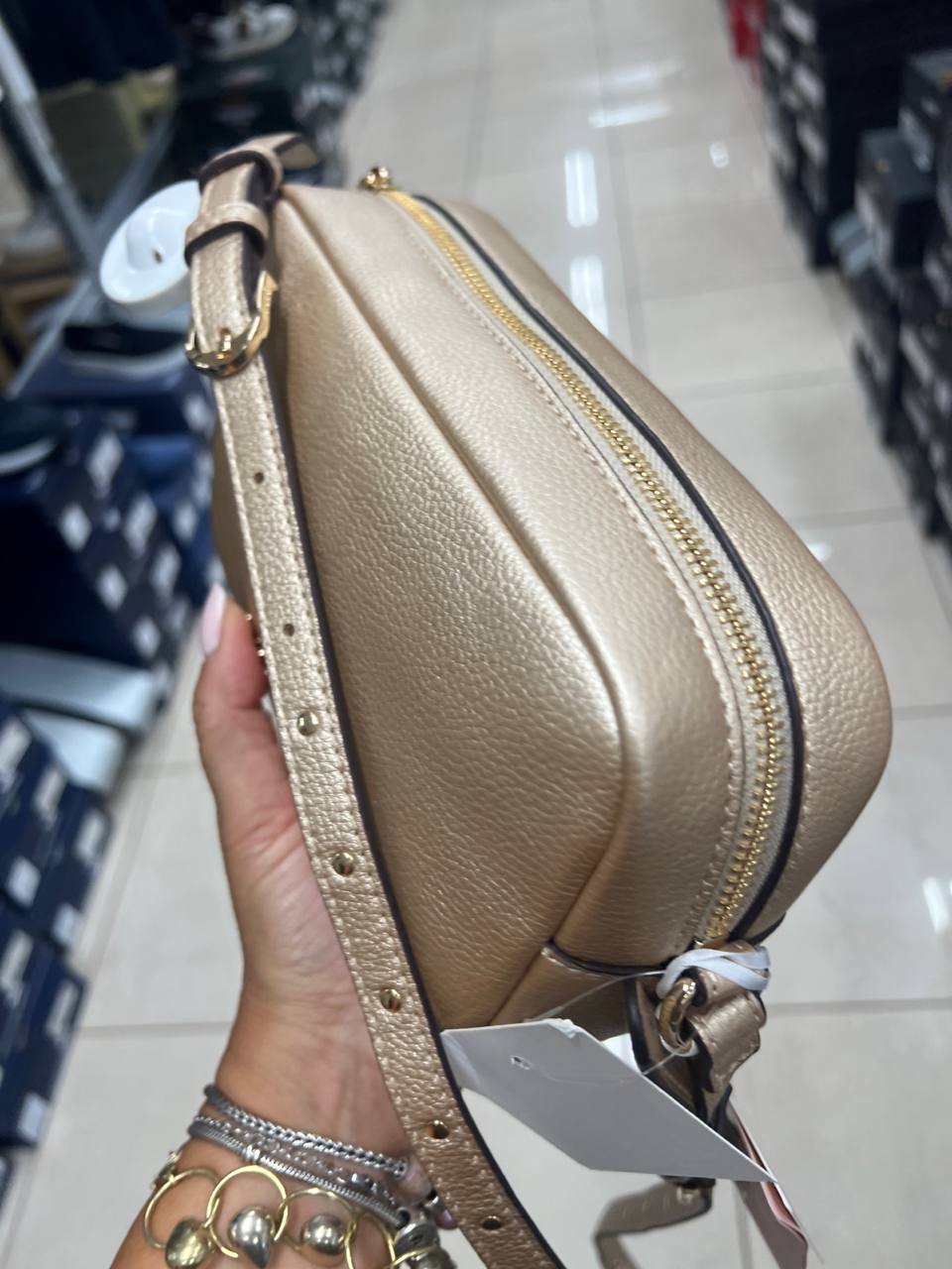 Итальянская одежда, бренд Outlet, арт. 74349504