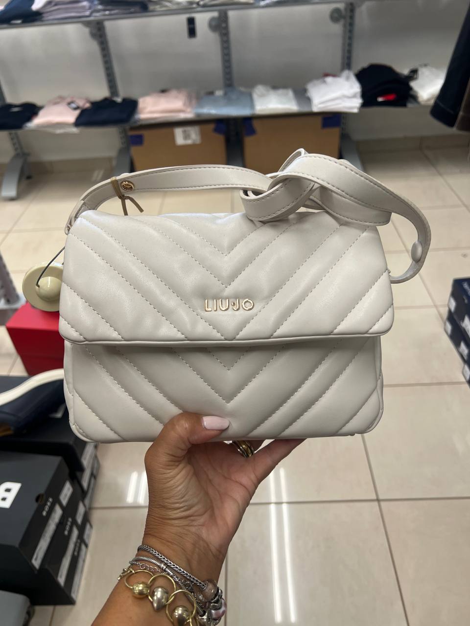 Фото Outlet