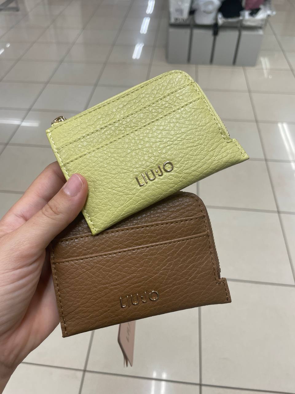 Итальянская одежда, бренд Outlet, арт. 74351009