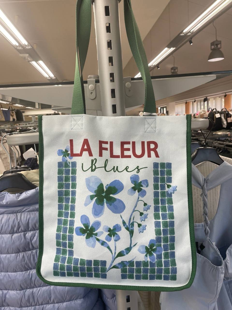 Итальянская одежда, бренд Outlet, арт. 74351400