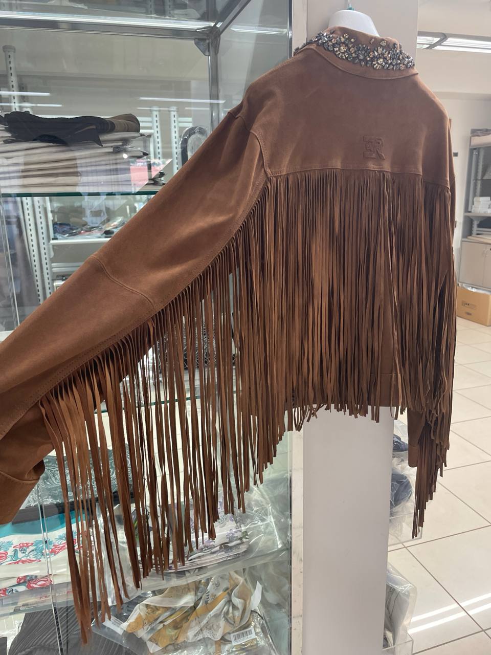 Итальянская одежда, бренд Outlet, арт. 74351459