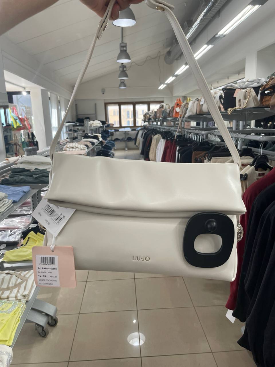 Фото Outlet