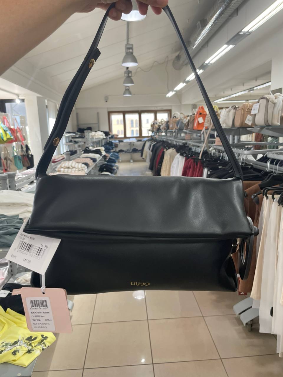 Фото Outlet