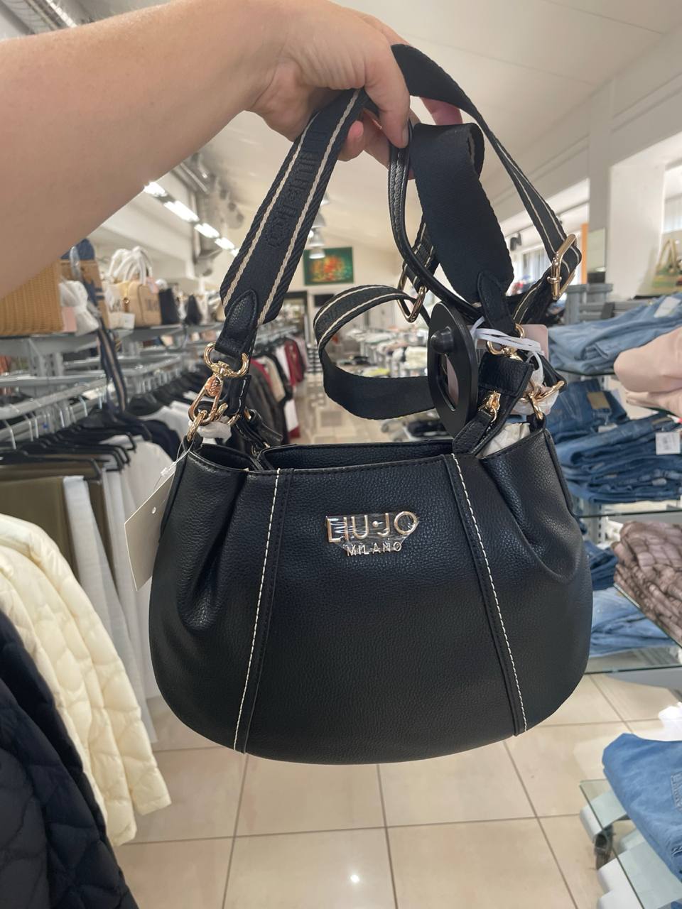 Фото Outlet