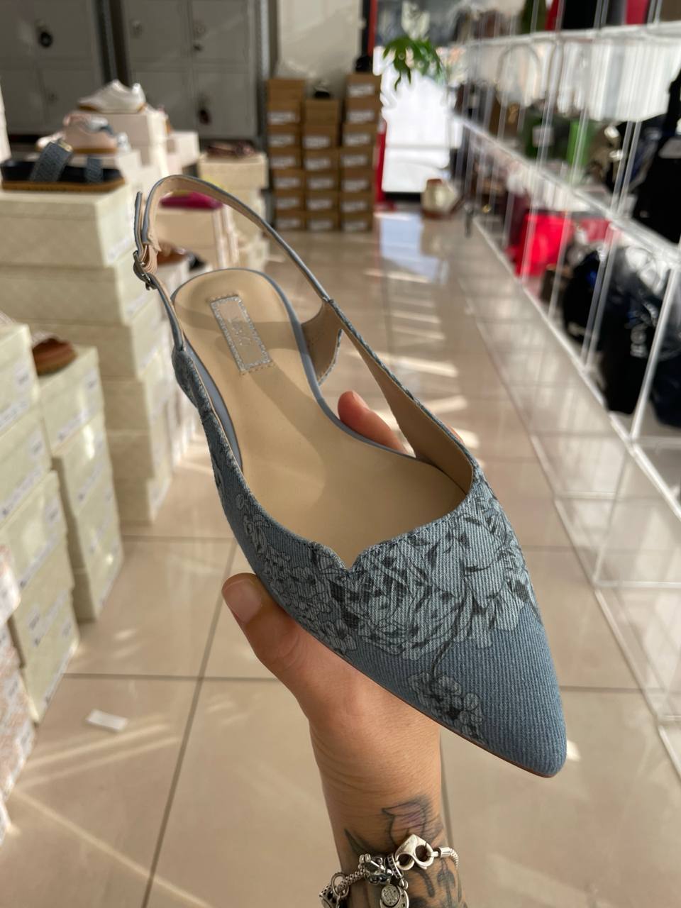 Итальянская одежда, бренд Outlet, арт. 74354425
