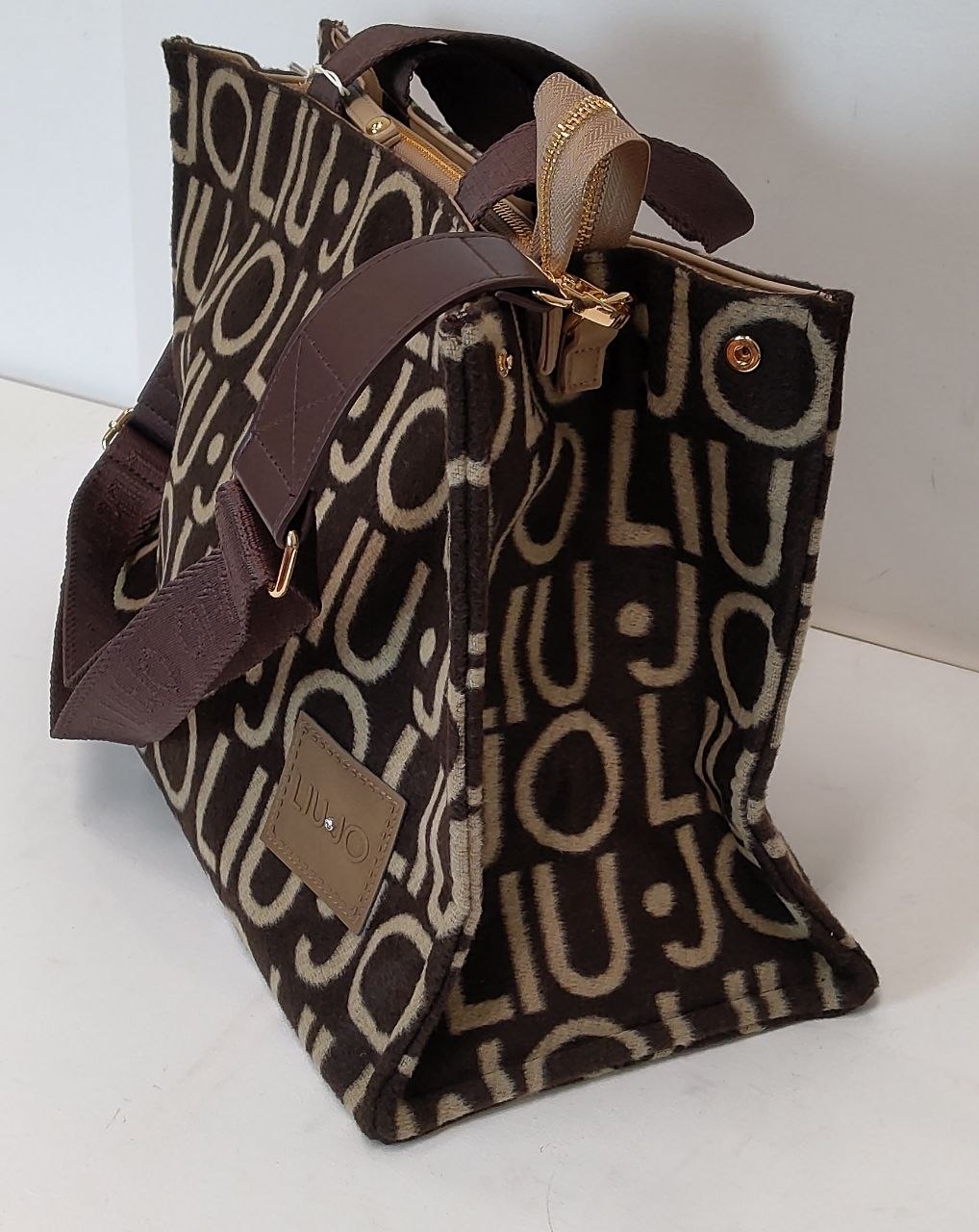 Итальянская одежда, бренд Outlet, арт. 74357951