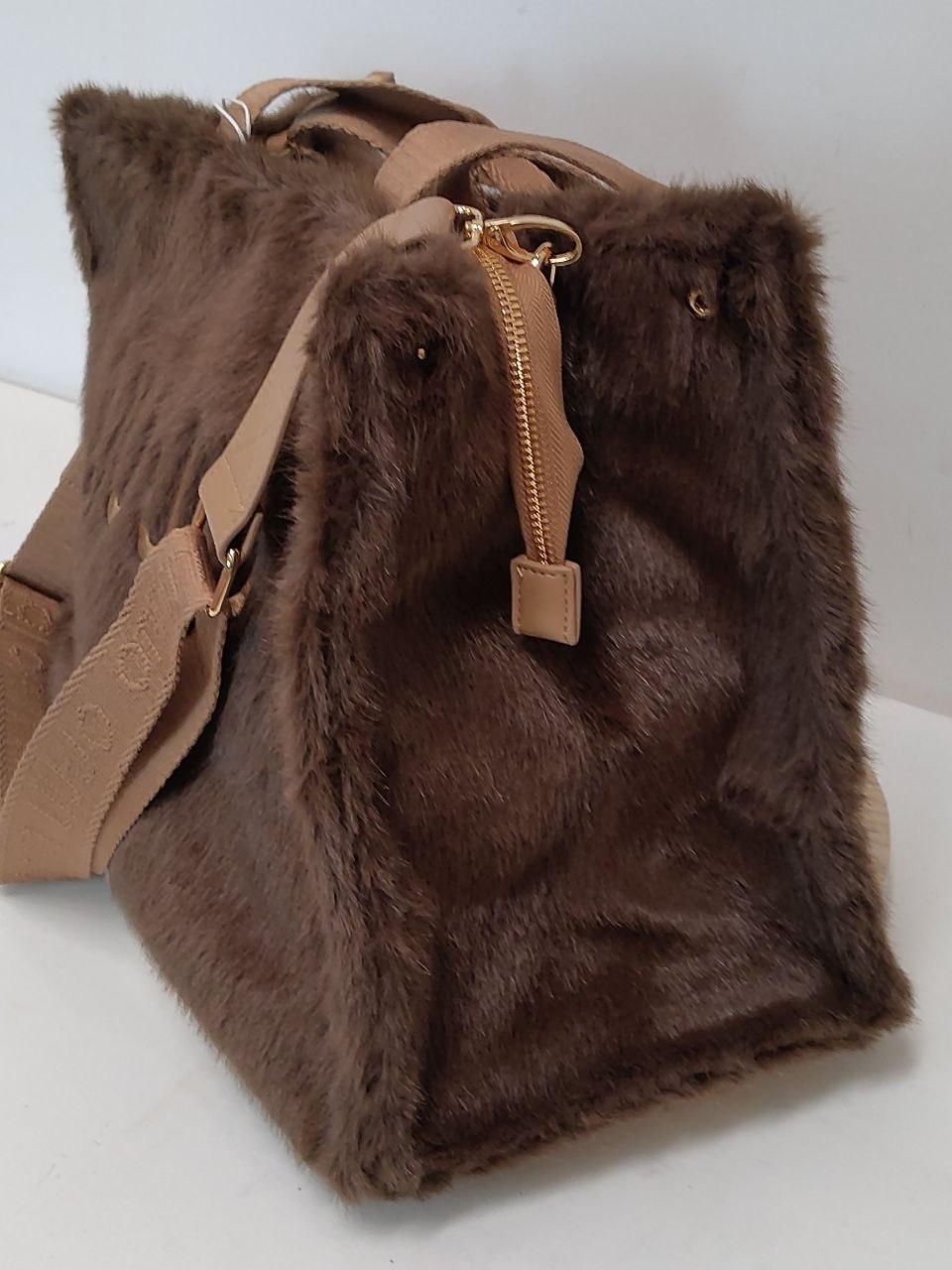Итальянская одежда, бренд Outlet, арт. 74357986