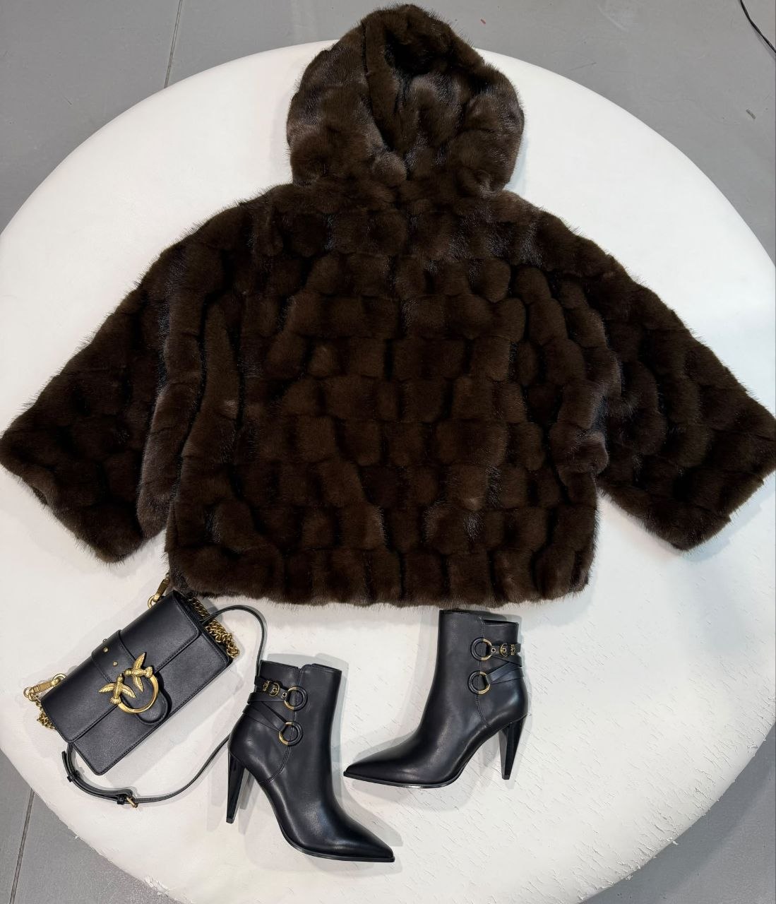 Итальянская одежда, бренд Outlet, арт. 74358421