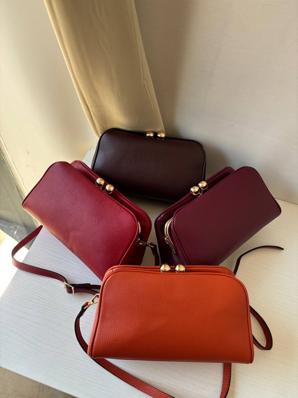 Фото Leather Country