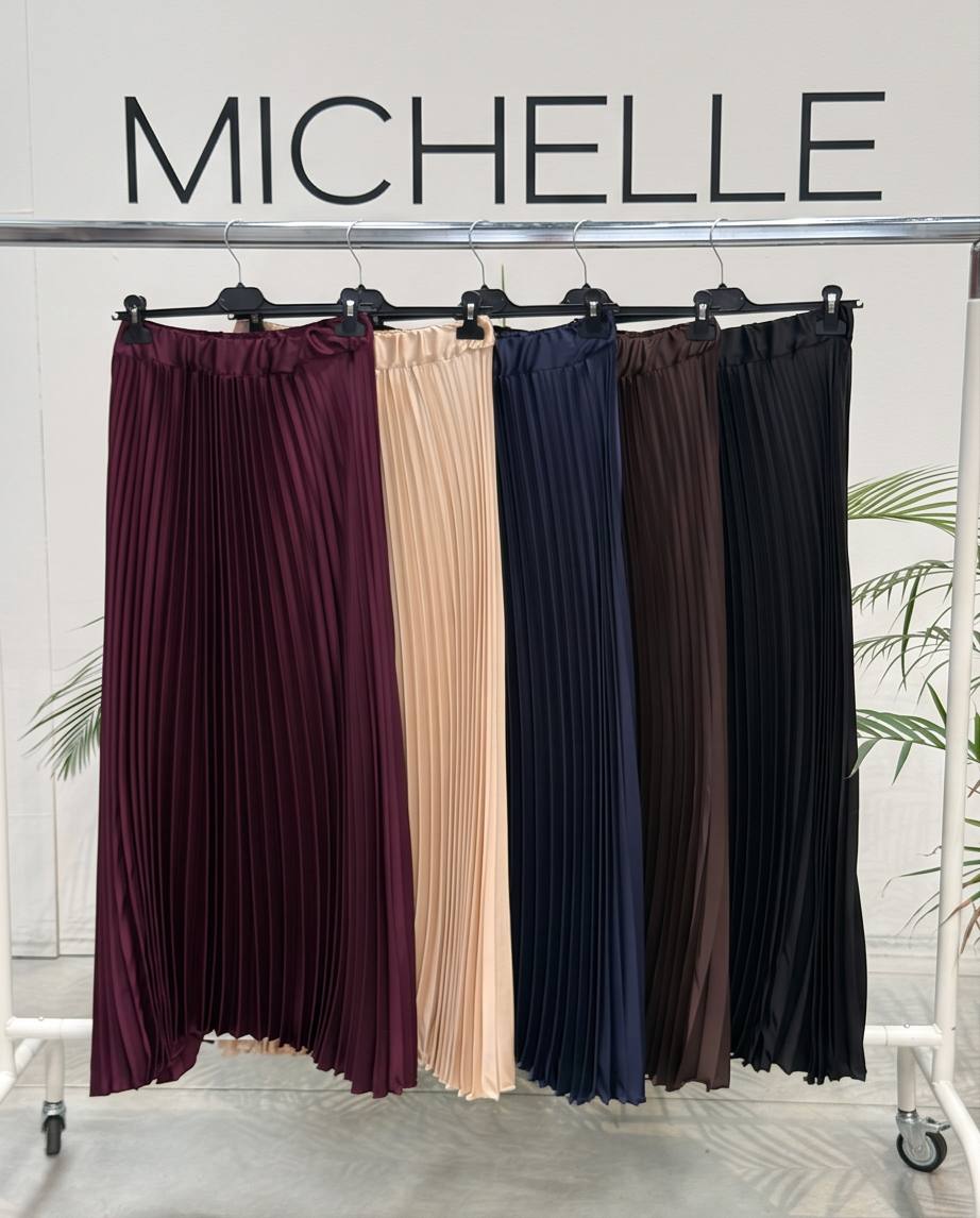 Amelie Follies (Michelle)
