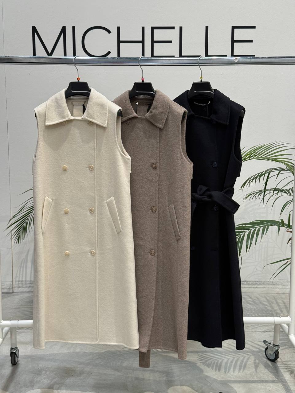 Amelie Follies (Michelle)