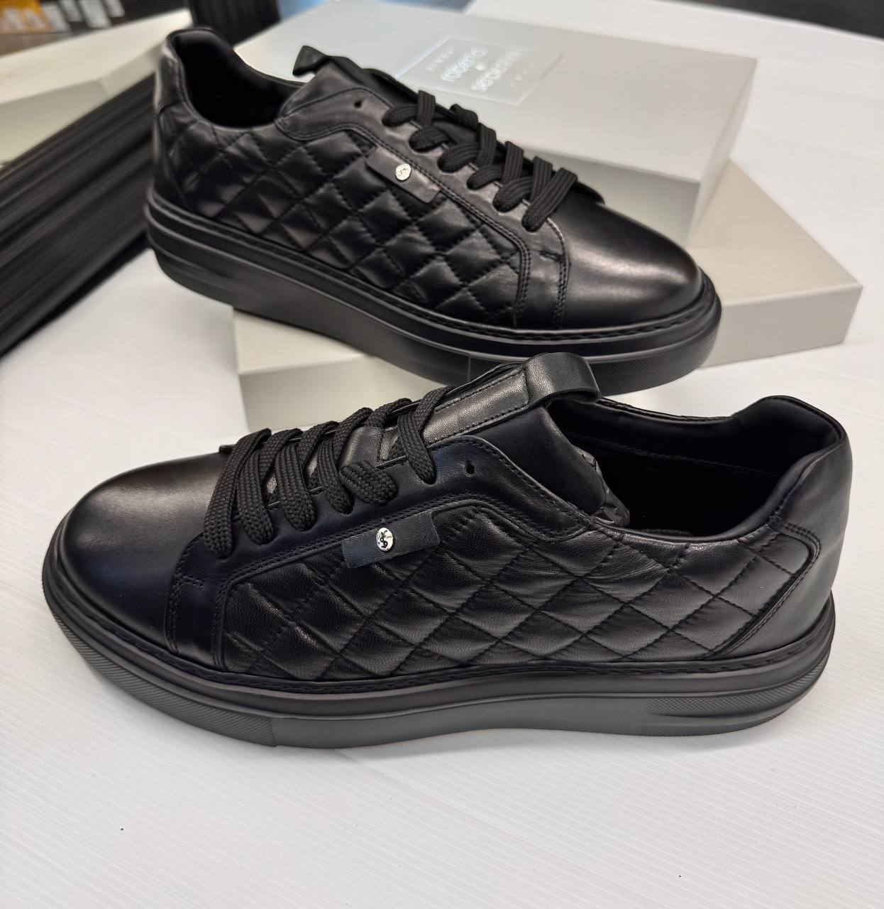 Итальянская одежда, бренд Roberto Serpentini, арт. 74374240