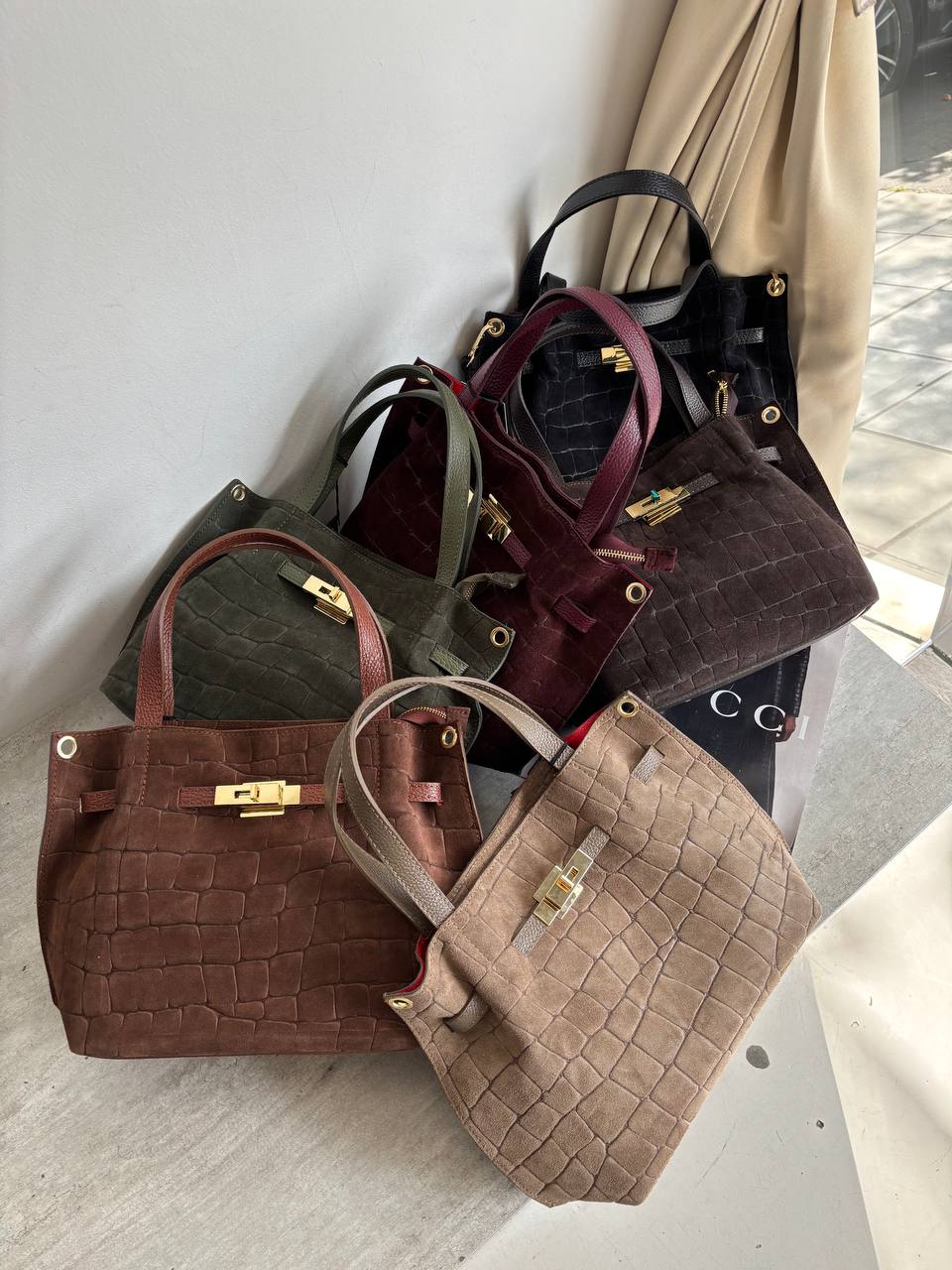 Фото Leather Country