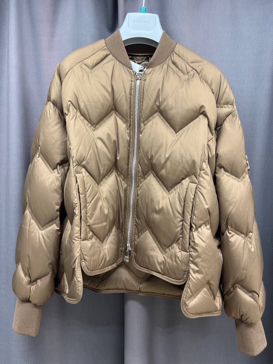 Итальянская одежда, бренд Outlet, арт. 74374141