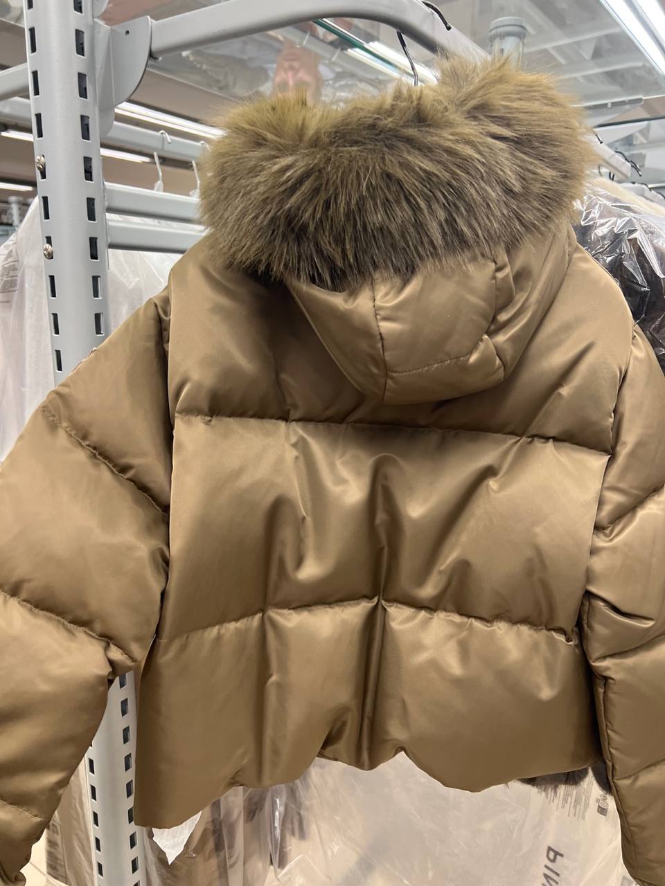 Итальянская одежда, бренд Outlet, арт. 74374156